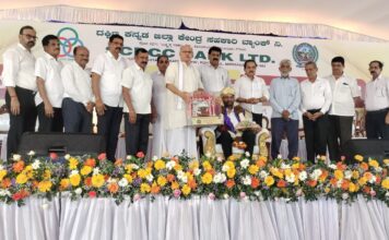 ಗ್ರಾಹಕಸ್ನೇಹಿ ಬ್ಯಾಂಕಿ೦ಗ್ ಪರಿಕಲ್ಪನೆಯಲ್ಲಿ ಎಸ್ ಸಿಡಿಸಿಸಿ ಬ್ಯಾ೦ಕ್ ಮುನ್ನಡೆಯುತ್ತಿದೆ : ಡಾ.ಎಂ.ಎನ್. ರಾಜೇಂದ್ರ ಕುಮಾರ್