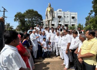 ಜಿಲ್ಲಾ ಕಾಂಗ್ರೆಸ್ ವತಿಯಿಂದ ಪಂಡಿತ್ ಜವಾಹರಲಾಲ್ ನೆಹರೂ ಅವರ ಜನ್ಮದಿನಾಚರಣೆ