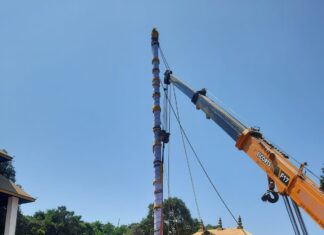 ಸುರತ್ಕಲ್: ಶಿಬರೂರು ಶ್ರೀ ಕೊಡಮಣಿತ್ತಾಯ ಕ್ಷೇತ್ರದಲ್ಲಿ ನೂತನ ಧ್ವಜಮರ ಸ್ಥಾಪನೆ