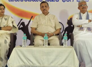 ನವ ಮತದಾರರ ಸಂವಾದ ಕಾರ್ಯಕ್ರಮ