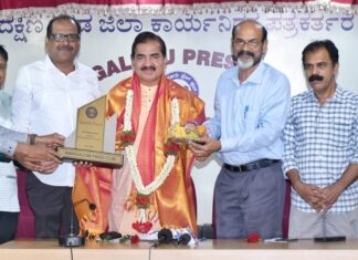ಹುಚ್ಚು ಮನಸ್ಸಿನ ಸಾಹಸ ಯಶಸ್ಸಿಗೆ ಕಾರಣ :ಡಾ.ಎಂ.ಮೋಹನ ಆಳ್ವ