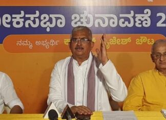 ರಾಜ್ಯದ ಆರ್ಥಿಕ ನಿರ್ವಹಣೆಯಲ್ಲಿ ಸಿಎಂ ಸಿದ್ದರಾಮಯ್ಯ ವಿಫಲ: ಪ್ರತಾಪ್ ಸಿಂಹ ನಾಯಕ್