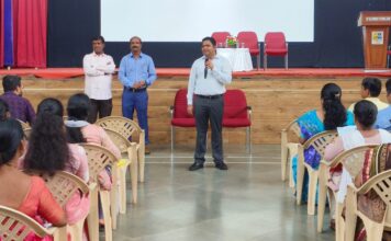 ಜಿಲ್ಲಾ ಚುನಾವಣಾಧಿಕಾರಿಗಳಿಂದ ಪರಿಶೀಲನೆ
