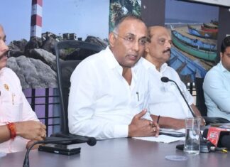 ಕಲ್ಲಡ್ಕ ರಾಷ್ಟ್ರೀಯ ಹೆದ್ಧಾರಿ : ವಾರದೊಳಗೆ ದುರಸ್ತಿ ಪೂರ್ಣಗೊಳಿಸಲು ಉಸ್ತುವಾರಿ ಸಚಿವರ ಸೂಚನೆ