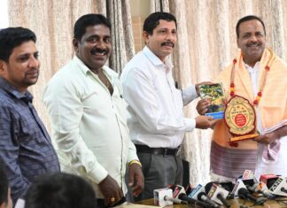 ಸ್ಪೀಕರ್ ಯು.ಟಿ.ಖಾದರ್ ಅವರಿಗೆ ತುಳು ಅಕಾಡೆಮಿಯ ವತಿಯಿಂದ ಸನ್ಮಾನ