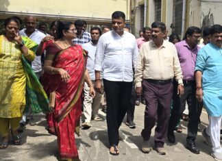 ವೆನ್ಲಾಕ್ ಸುಸಜ್ಜಿತ ಸರ್ಜಿಕಲ್ ಬ್ಲಾಕ್ : ಸಂಸದ ಕ್ಯಾ. ಬ್ರಿಜೇಶ್ ಚೌಟ ,ಶಾಸಕ ಕಾಮತ್ ಪರಿಶೀಲನೆ