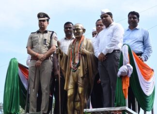 ವಿಶ್ವಕ್ಕೆ ಶಾಂತಿ ಬೋಧಿಸಿದ ಮಹಾಚೇತನ ಮಹಾತ್ಮ ಗಾಂಧಿ: ಜಿಲ್ಲಾಧಿಕಾರಿ