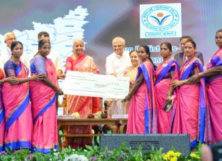 ಧರ್ಮಸ್ಥಳ ಗ್ರಾಮಾಭಿವೃದ್ಧಿ ಯೋಜನೆಯಿಂದ ಮಹಿಳೆಯರಿಗೆ ಶಕ್ತಿ ತುಂಬುವ ಕೆಲಸ:ನಿರ್ಮಲಾ ಸೀತಾರಾಮನ್
