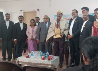 ಉಪ ಲೋಕಾಯುಕ್ತರಿಗೆ ವಕೀಲರ ಸಂಘದಿ೦ದ ಸಮ್ಮಾನ