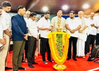 ನವೋದಯ ಸ್ವಸಹಾಯ ಸಂಘಗಳ ಸದಸ್ಯರಿಗೆ ಸಮವಸ್ತ್ರ ವಿತರಣೆ