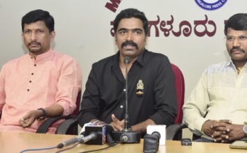 ಬೆಳ್ಳಿತೆರೆಯಲ್ಲಿ ಯಕ್ಷಗಾನ ‘ವೀರಚಂದ್ರಹಾಸ’ ಚಿತ್ರದ ಮೂಲಕ ಹೊಸ ಪ್ರಯೋಗ: ರವಿ ಬಸ್ರೂರು