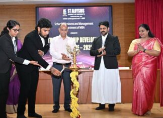 ‘ಇಗ್ನೈಟಿಂಗ್ ಇನೋವೇಷನ್: ಎಂಟರ್ಪ್ರೈನರ್ಶಿಪ್ ಡೆವಲಪ್ಮೆಂಟ್ ಪ್ರೋಗ್ರಾಂ ’