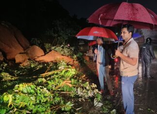 ತೀವ್ರ ಮಳೆ : ಜಿಲ್ಲಾಧಿಕಾರಿ ಭೇಟಿ