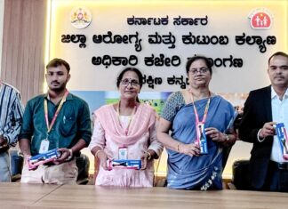 ರೋಹನ್ ಕಾರ್ಪೊರೇಶನ್ ವತಿಯಿಂದ ಆರೋಗ್ಯ ಇಲಾಖೆಗೆ 100 ಟಾರ್ಚ್ಗಳ ವಿತರಣೆ