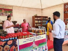 ಕರಾವಳಿ ಉತ್ಸವದಲ್ಲಿ ಆಕರ್ಷಿಸಿದ ಗ್ರಾಮೀಣ ಉತ್ಪನ್ನಗಳ ಮಳಿಗೆಗಳು