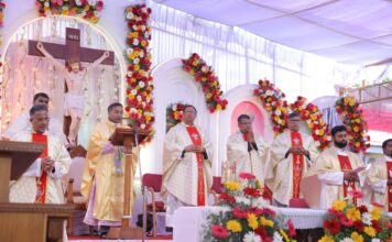 ಬಿಕರ್ನಕಟ್ಟೆ ಬಾಲ ಯೇಸುವಿನ ಪುಣ್ಯಕ್ಷೇತ್ರ: ವಾರ್ಷಿಕ ಮಹೋತ್ಸವದ ಎರಡನೇ ದಿನ 40,000 ಭಕ್ತರ ಭೇಟಿ; ಮಕ್ಕಳಿಗಾಗಿ ವಿಶೇಷ ಬಲಿಪೂಜೆ